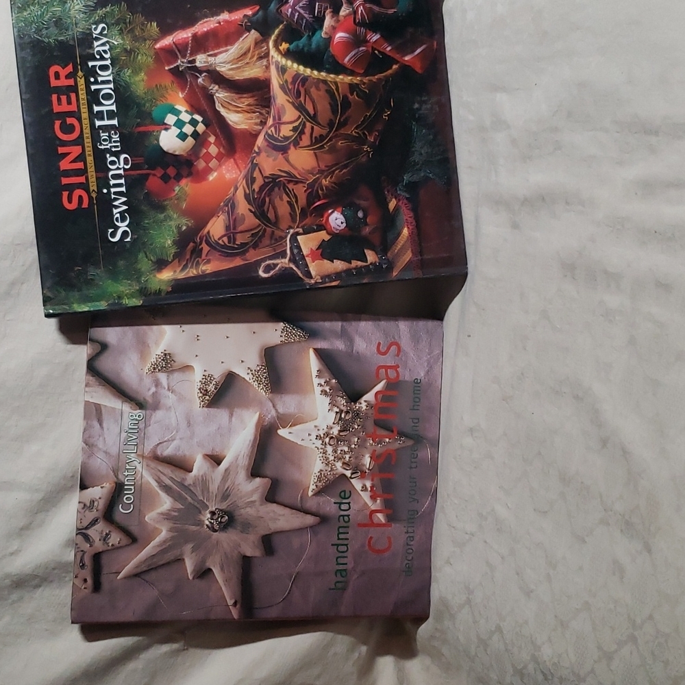 Holiday Books 💥